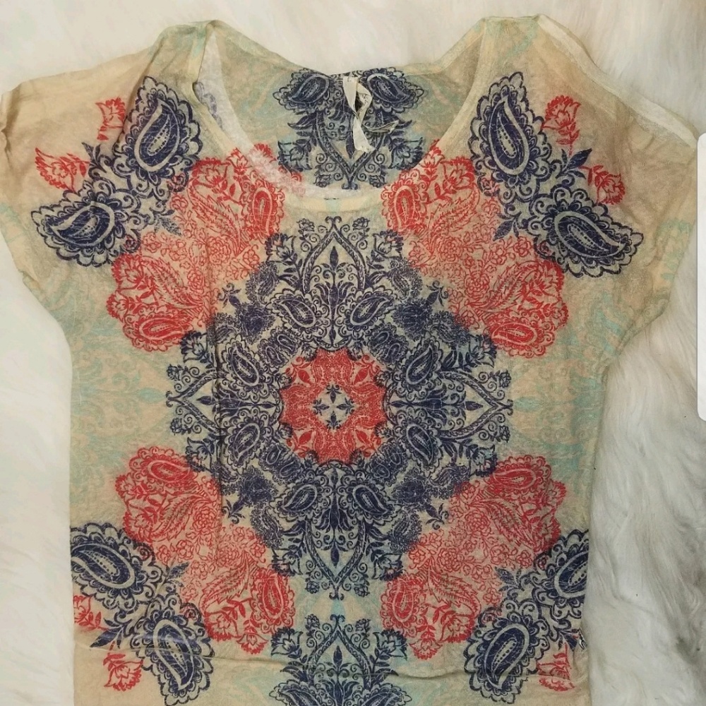 SEVEN7 WOMENS SIZE LARGE PAISLEY PRINT COLD SHOULD